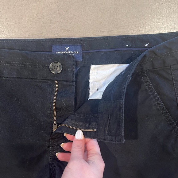 American Eagle Black Shorts - Picture 5 of 7